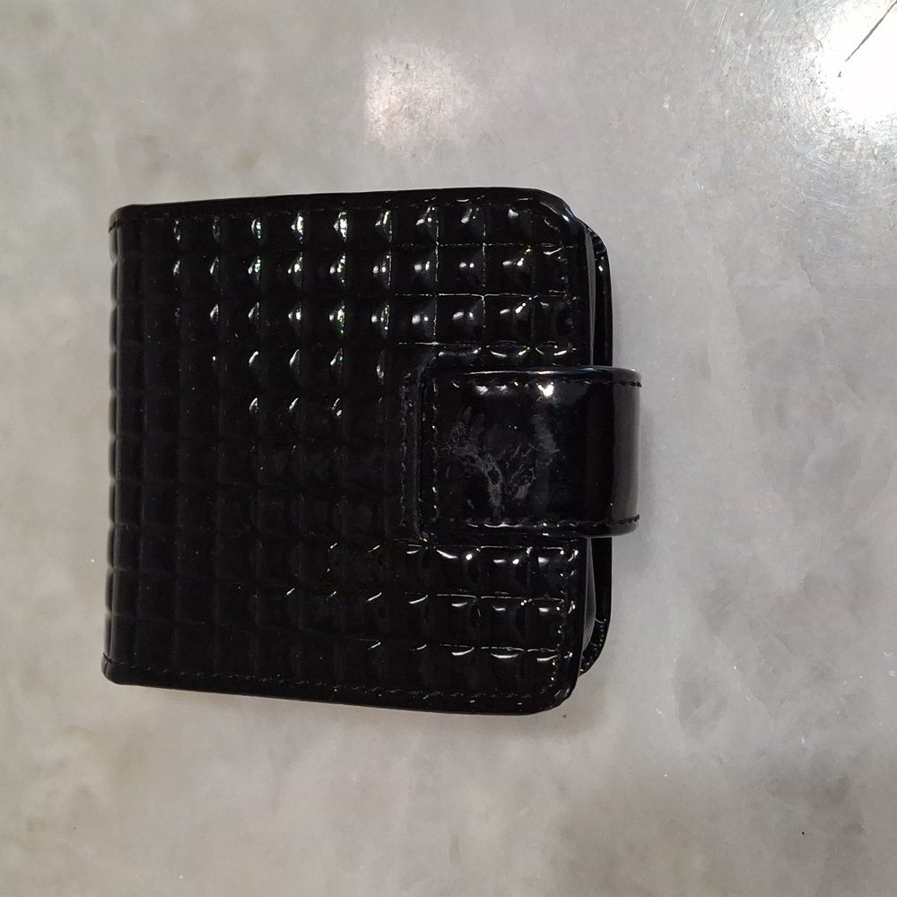 Cosmetic Case - Picture 2 of 6